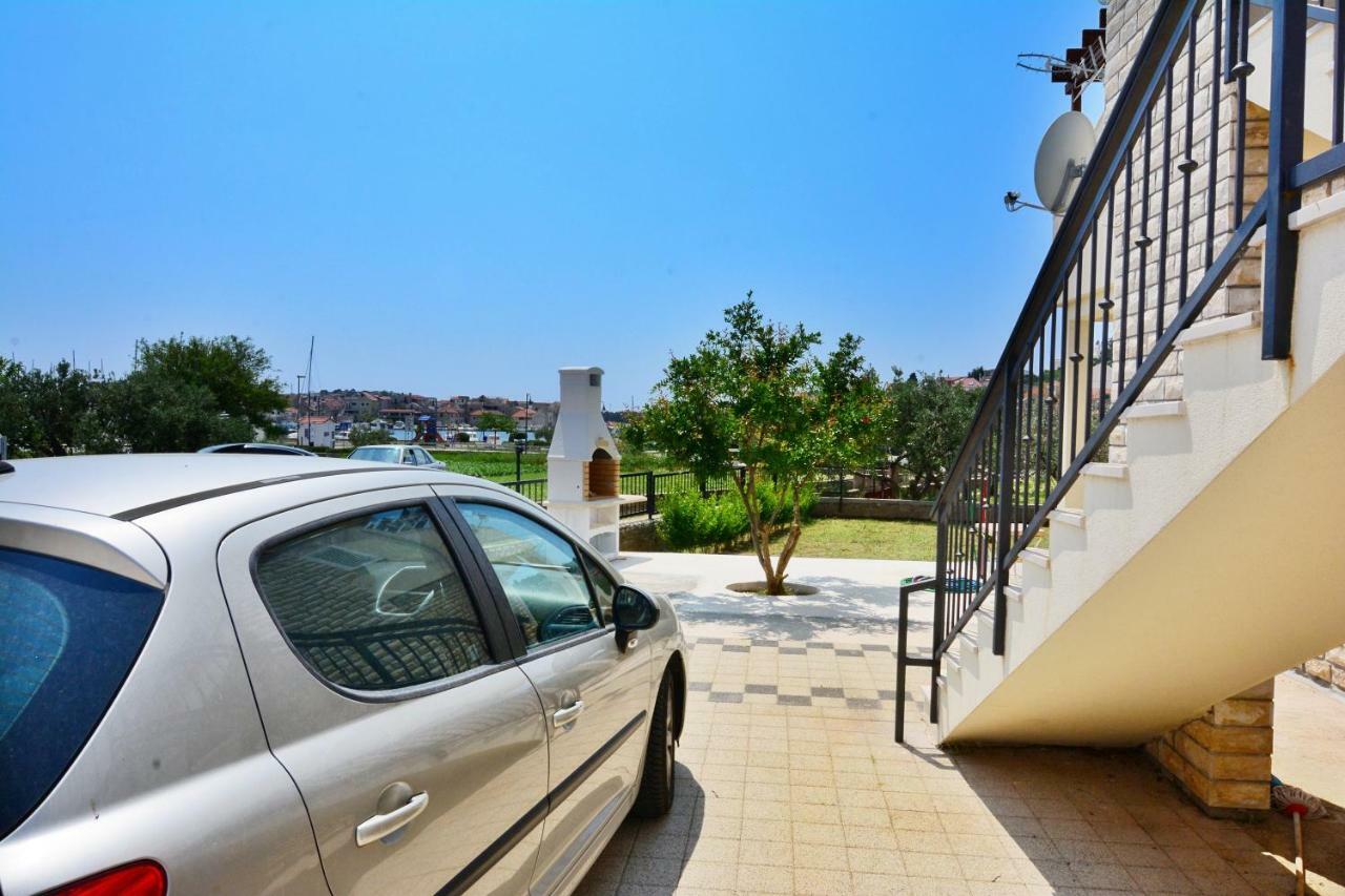 Apartment Nadoveza Tribalj Exterior foto